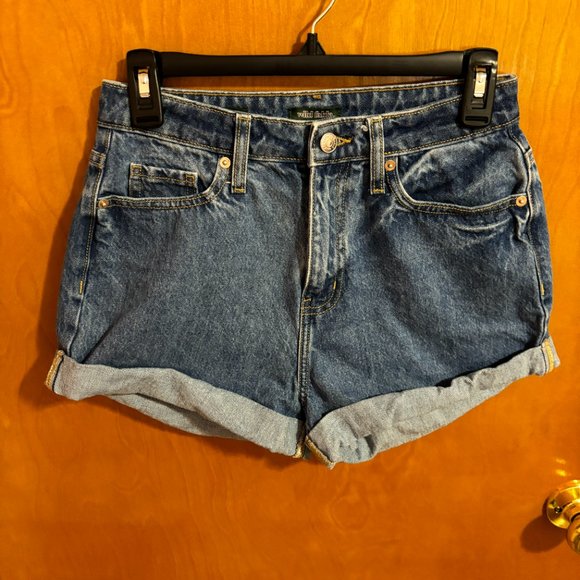 Wild Fable Highest Rise Mom Jean Shorts 'Happy' Womens 2/26R - Picture 2 of 16